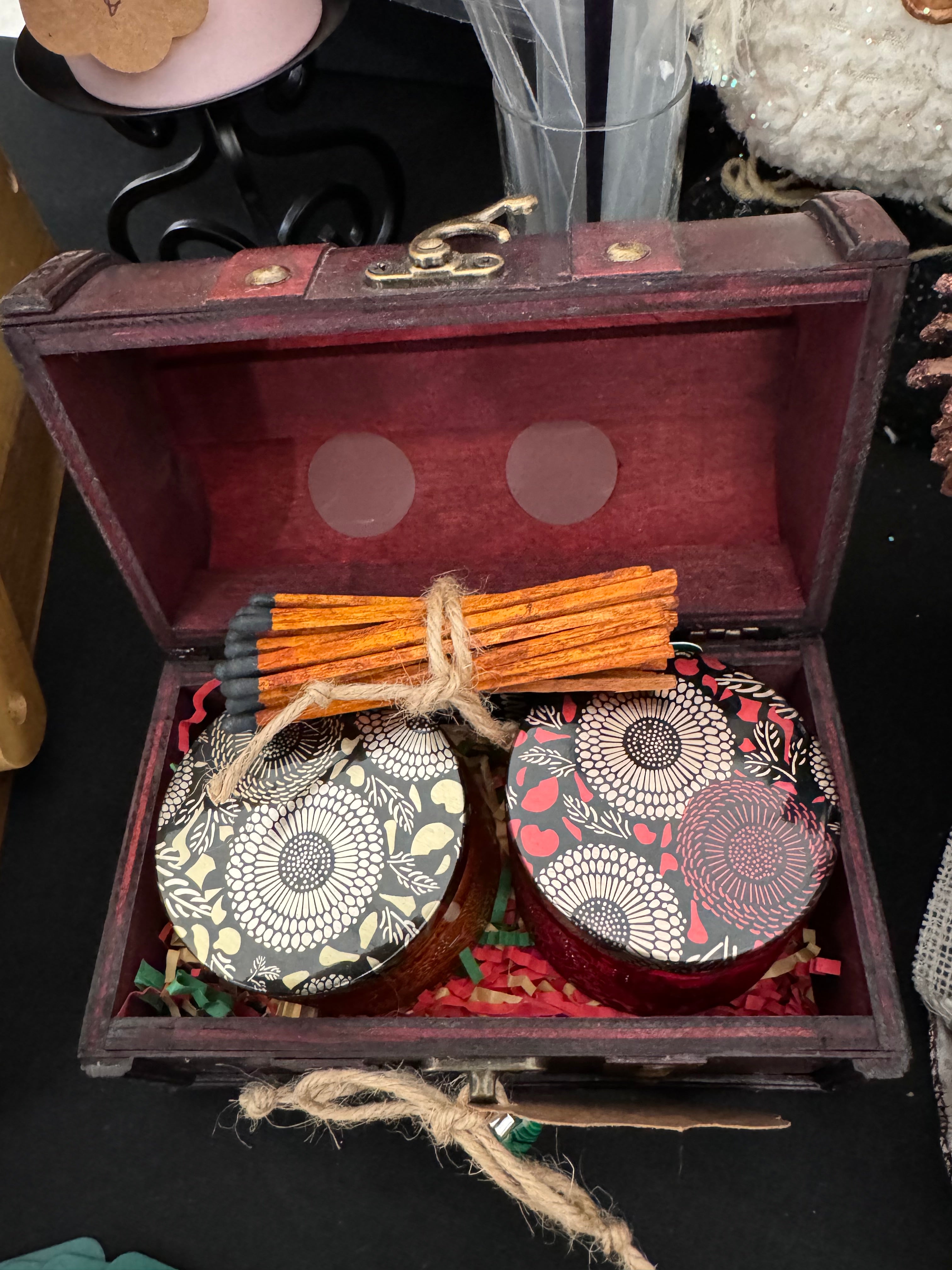 Treasure Chest Gift Set: Treasure Candle Duo